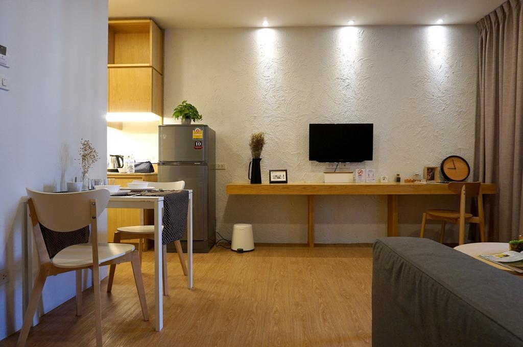 Benri Sriracha Residence Si Racha Exterior photo